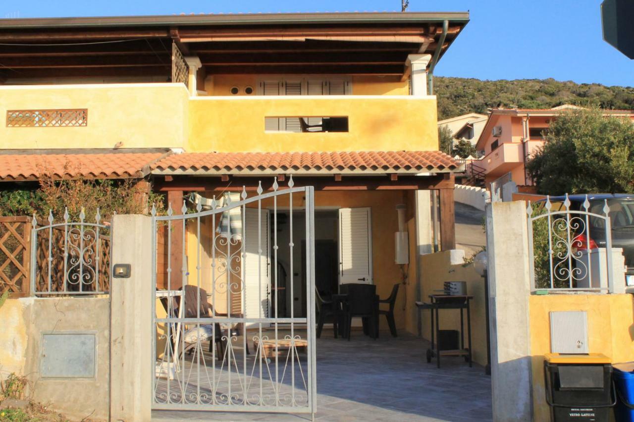 דירות Tresnuraghes La Casa Di Angelo מראה חיצוני תמונה